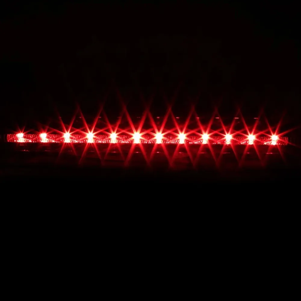 1999-2004 Ford Mustang V6/GT Bright LED Röd 3:e tredje bromsljus Stopplampa