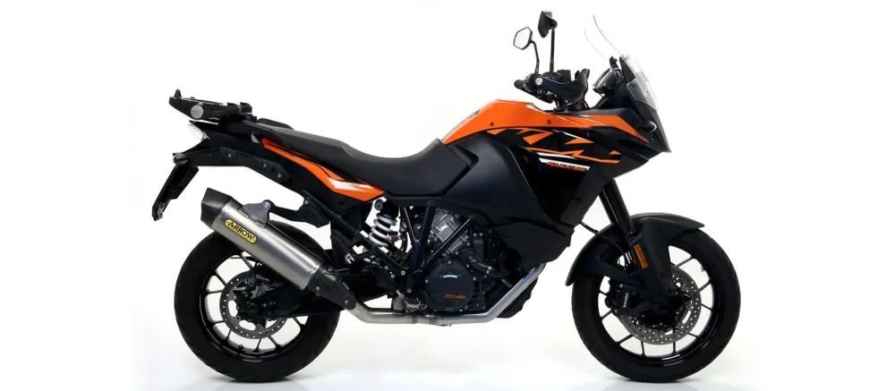 71809PK Arrow Maxi Race-Tech titanavgasrör med kolfiberändrör för KTM 1190 Adventure 2013-2016