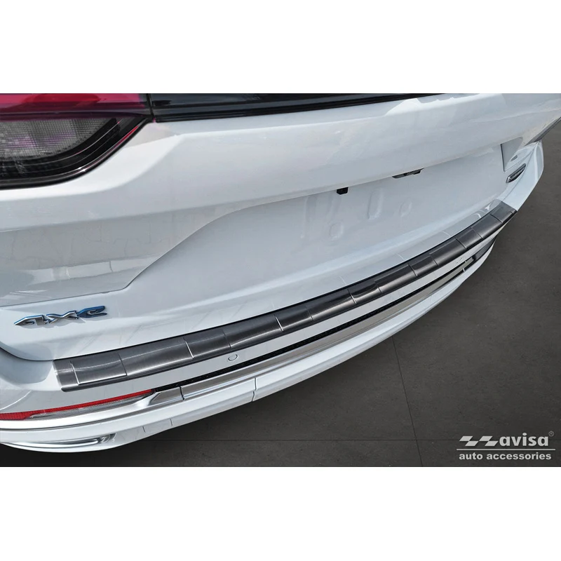 Avisa, Bagkofangerbeskytter, Sort Rustfrit Stål, Passer til Jeep Grand Cherokee V (WL) 2022-, 'Ribs'