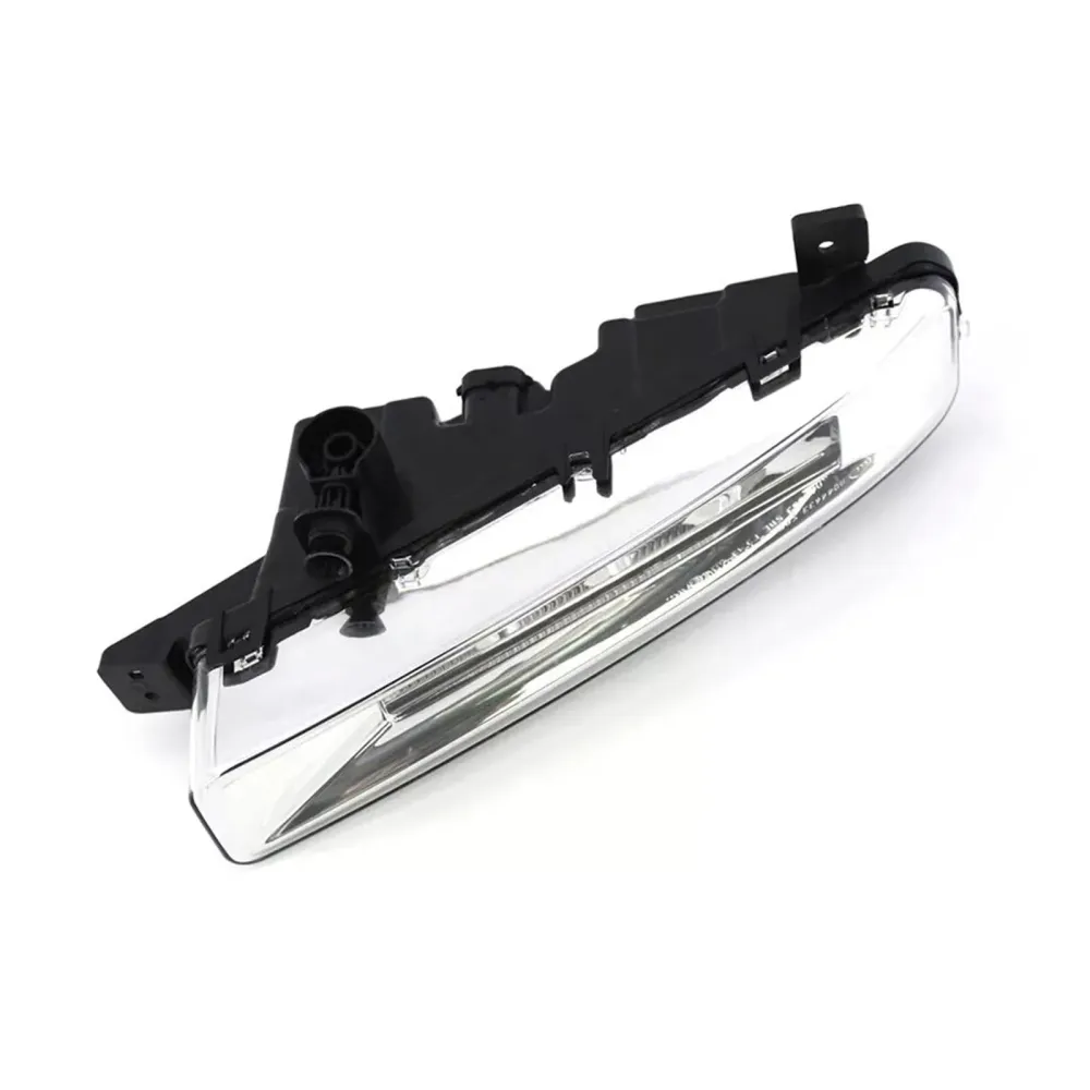 1 st LED främre höger dimljus för BMW 5-serie G30 G38 17-19 63177349132