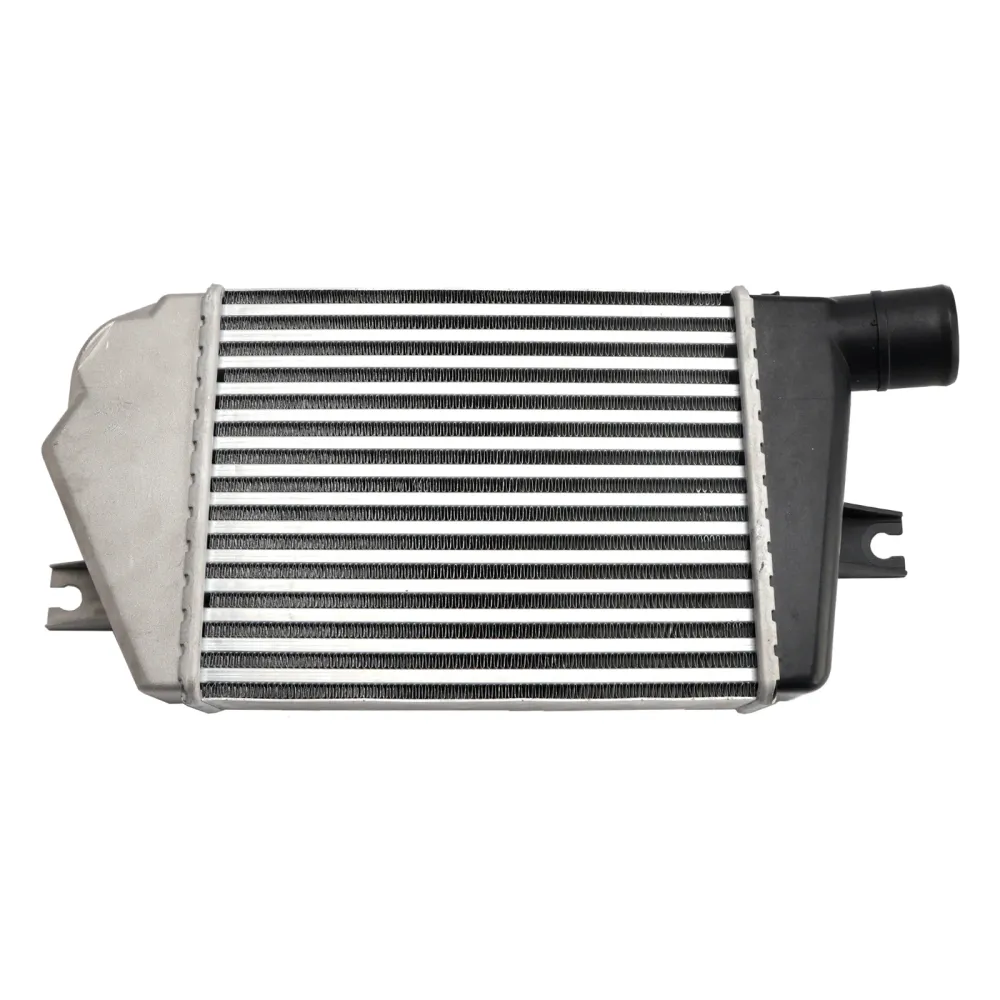 MN135001 Turbo Intercooler för Mitsubishi Pickup Triton L200 4D56 4M41 Turbo