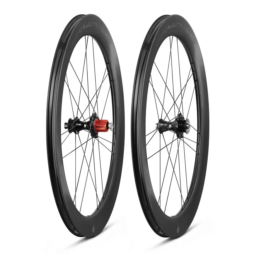 Par CAMPAGNOLO BORA ULTRA WTO 60 C23 DISC Tubeless Ready (Center Lock) kromade hjul